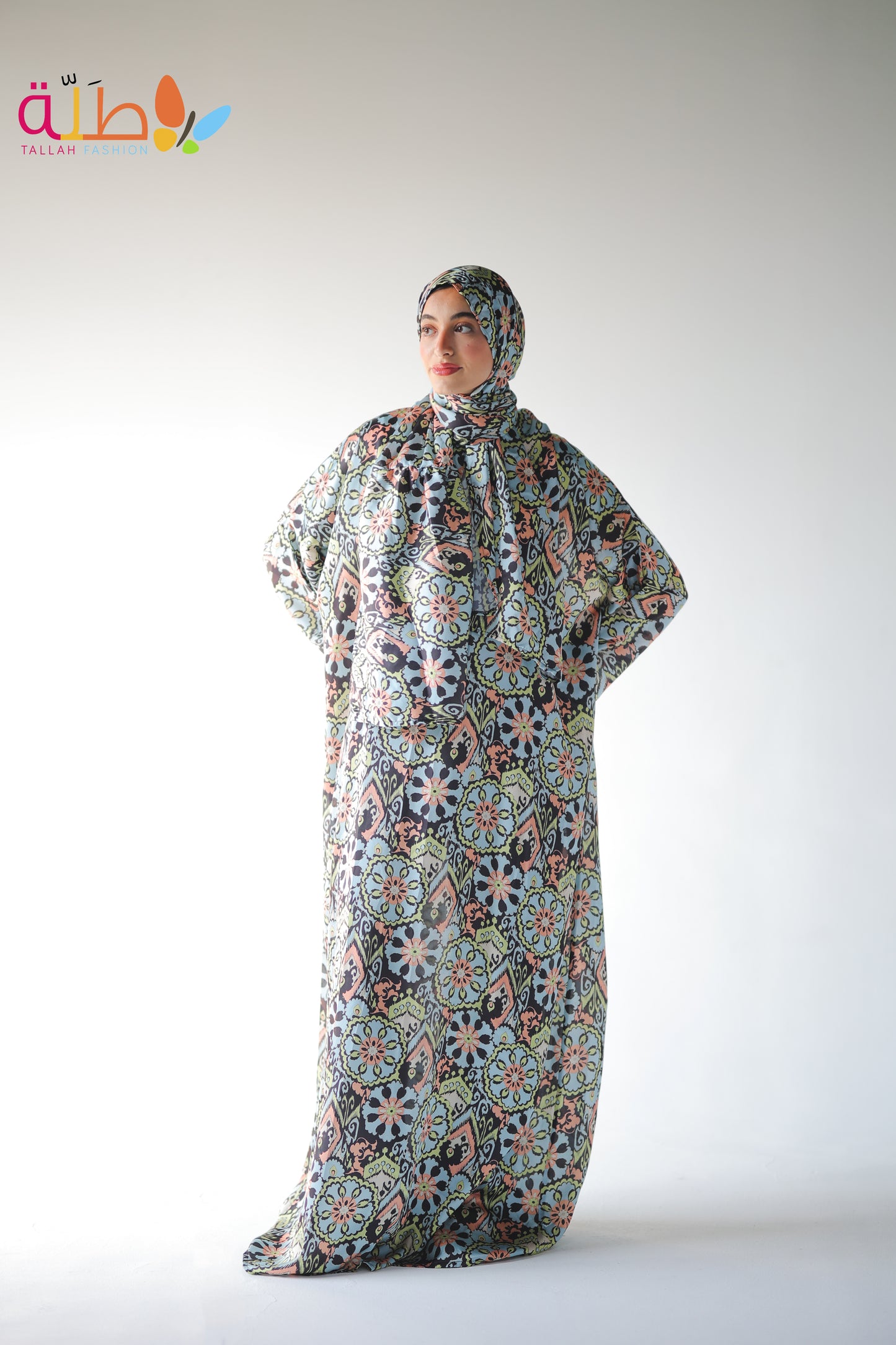 Isdal Satin - green pattern