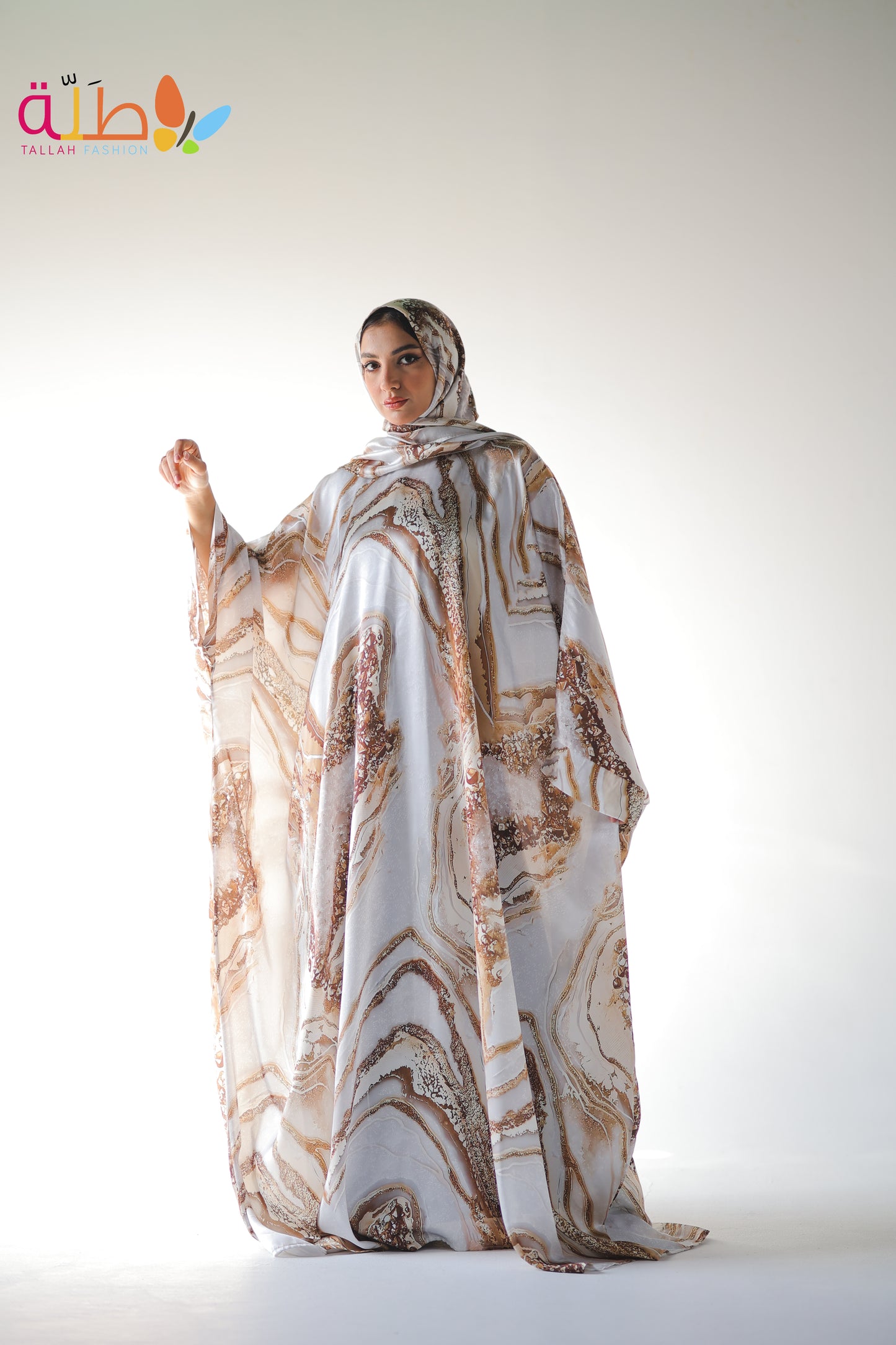 Malhafa Satin - white & gold