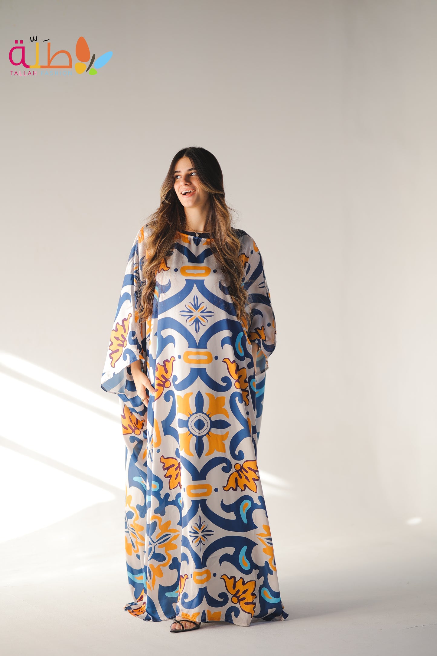 Malhafa Satin - white, blue & yellow