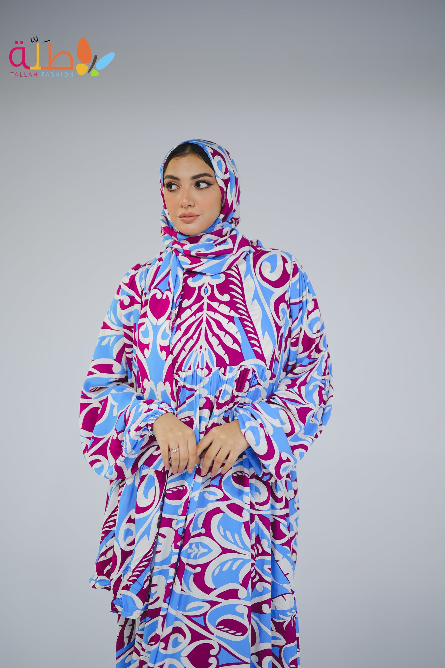 Viscose - pink & blue pattern