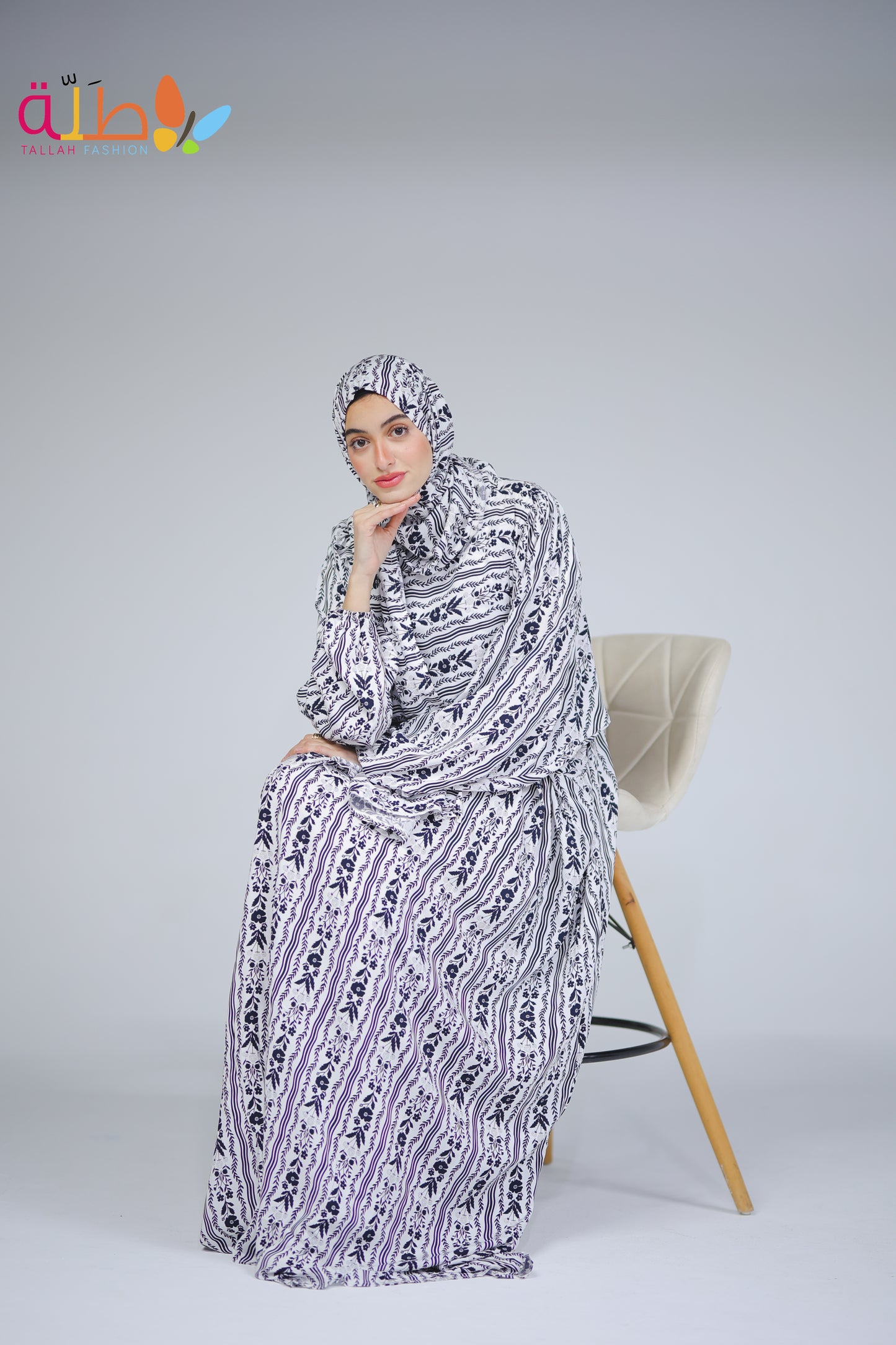 Viscose - black & white pattern