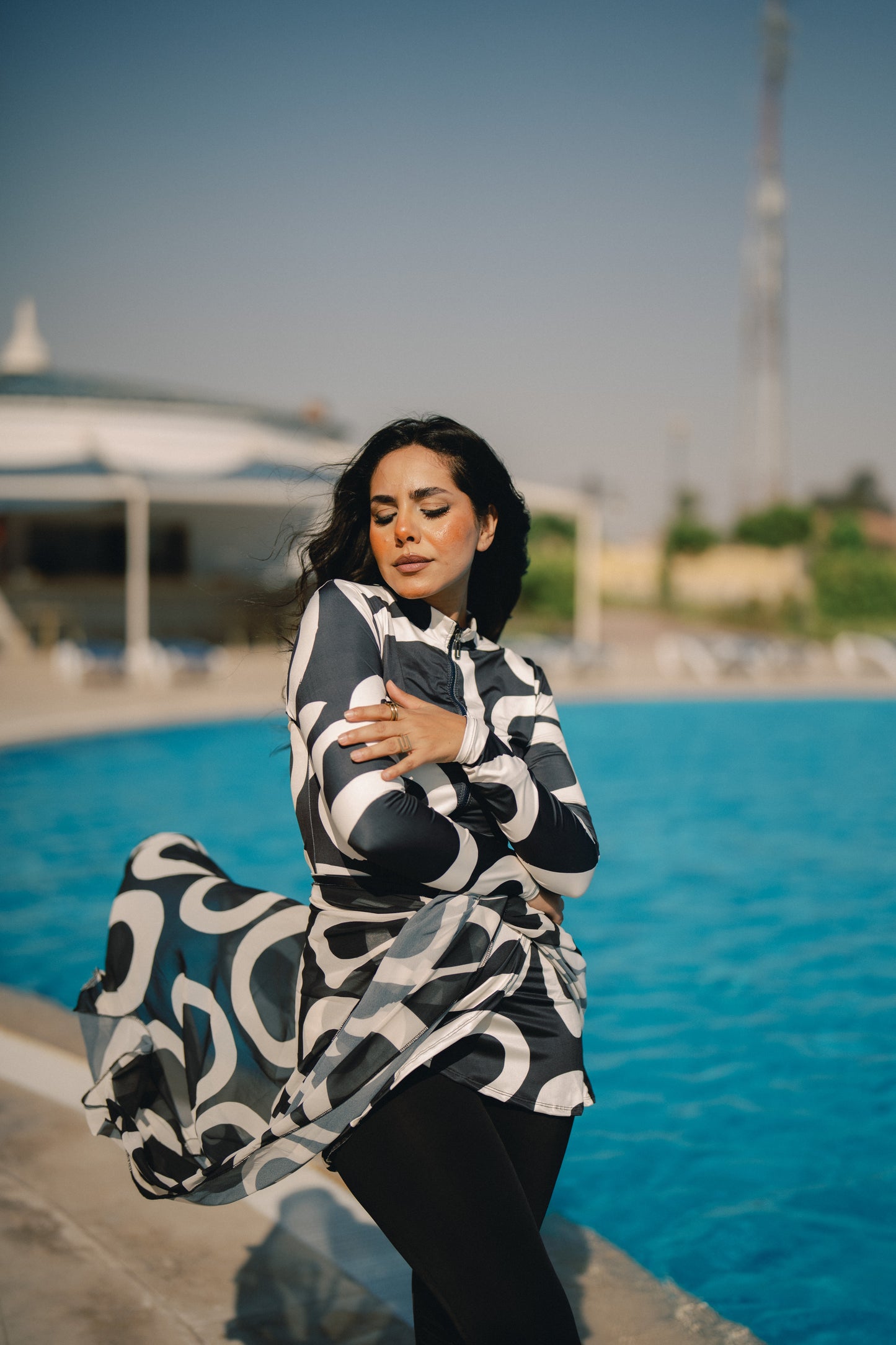 Burkini - black & white circles