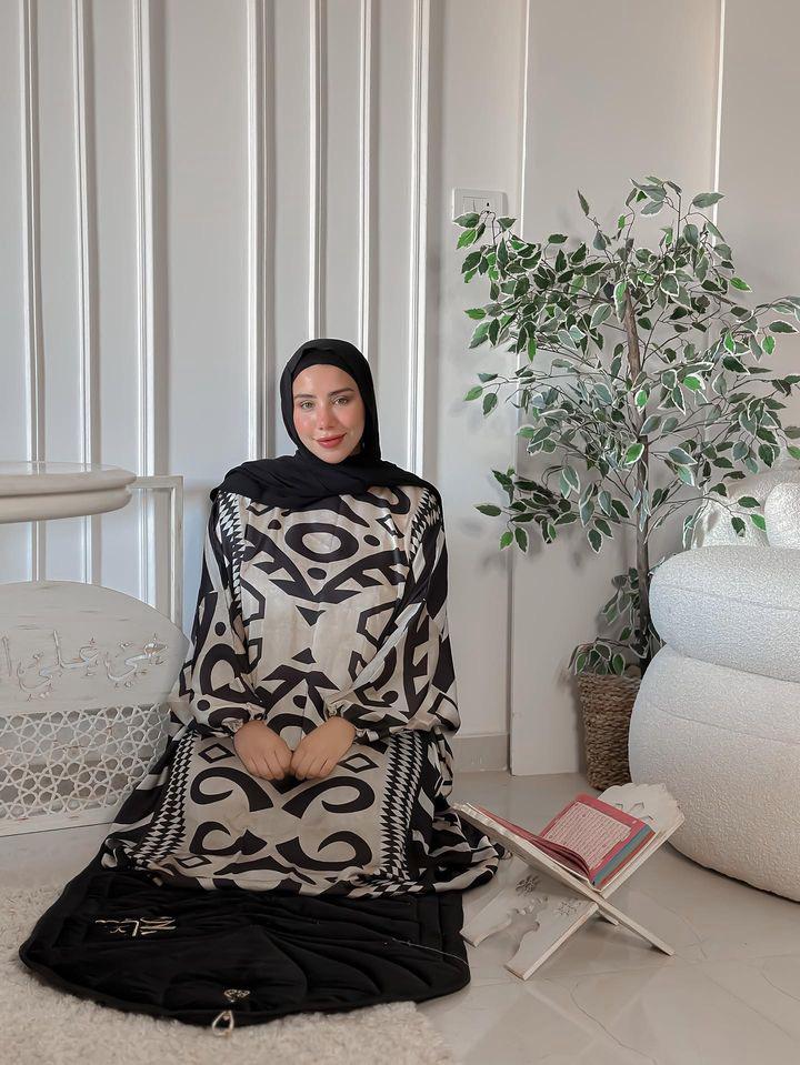 malhafa- black & white pattern