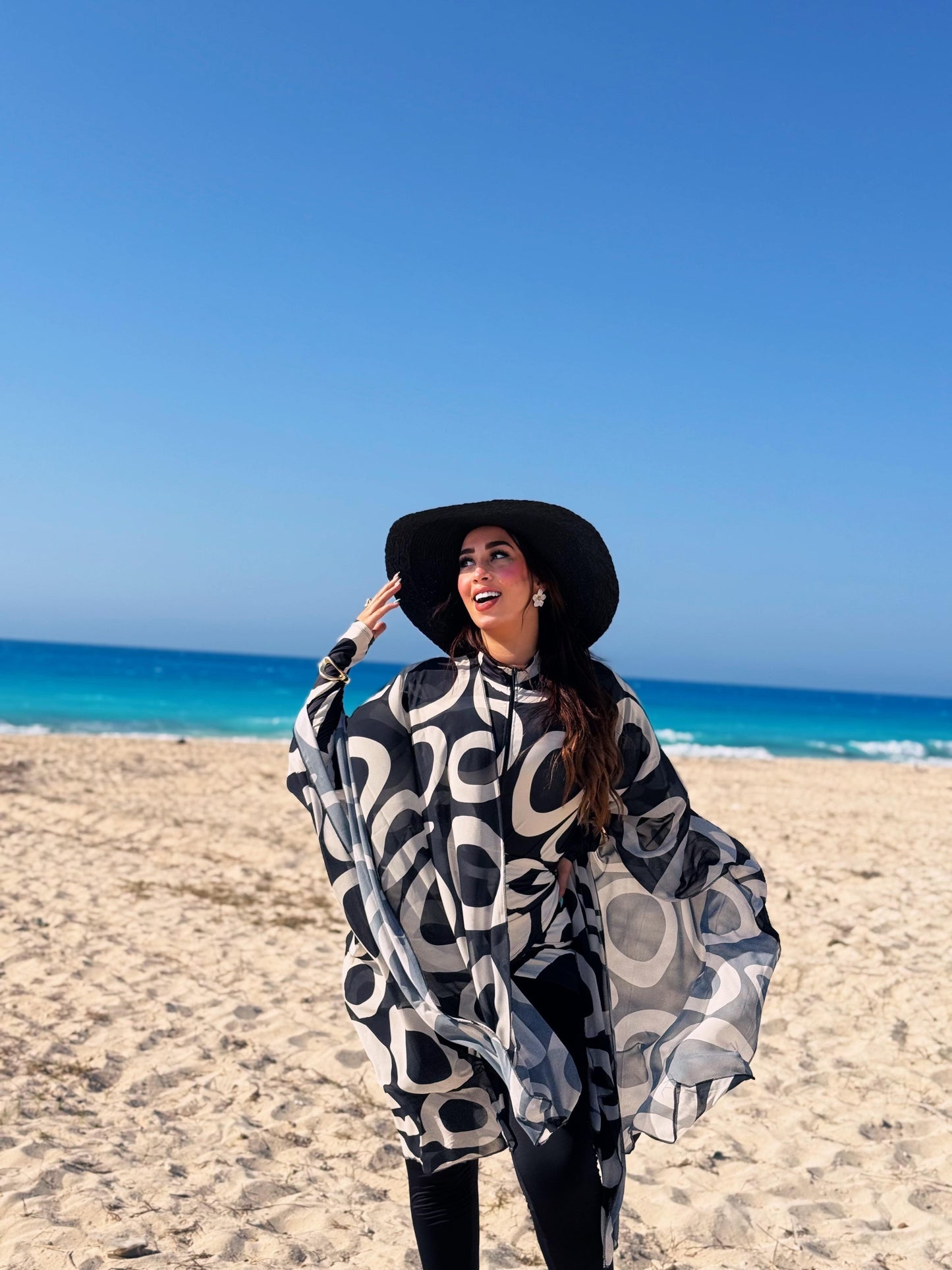 Burkini - black & white circles