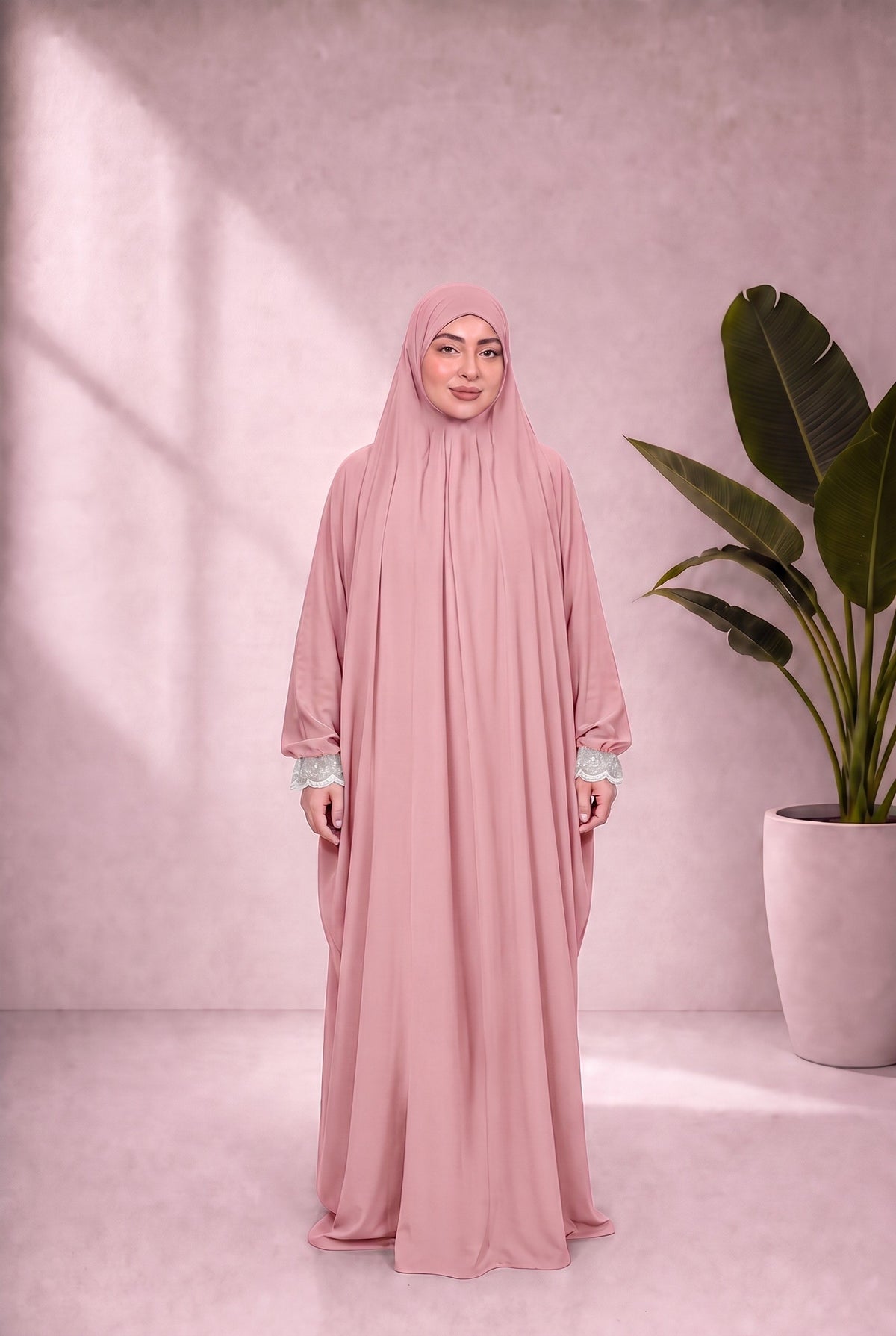 Indonesian Isdal — CY — Dusty pink, lace cuff trim