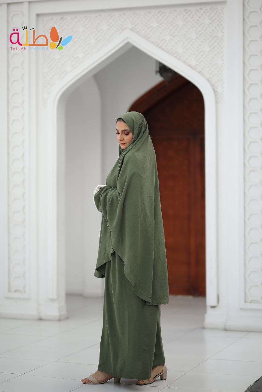 Khimar & Jibbah — CY — Olive green, white lace cuffs