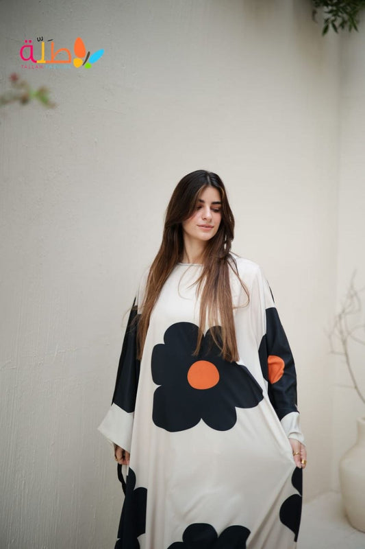 Isdal - Black & white daisy