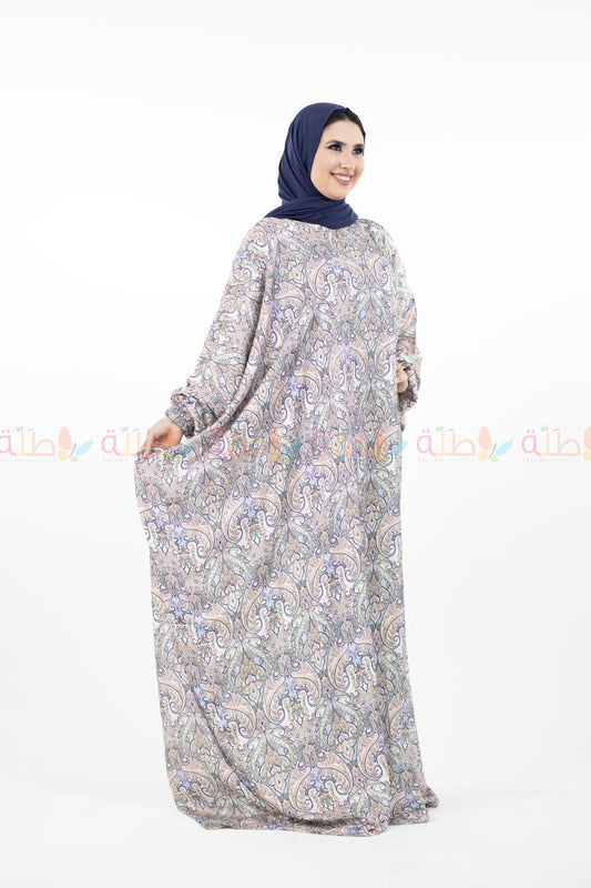 Malhafa - white w pattern