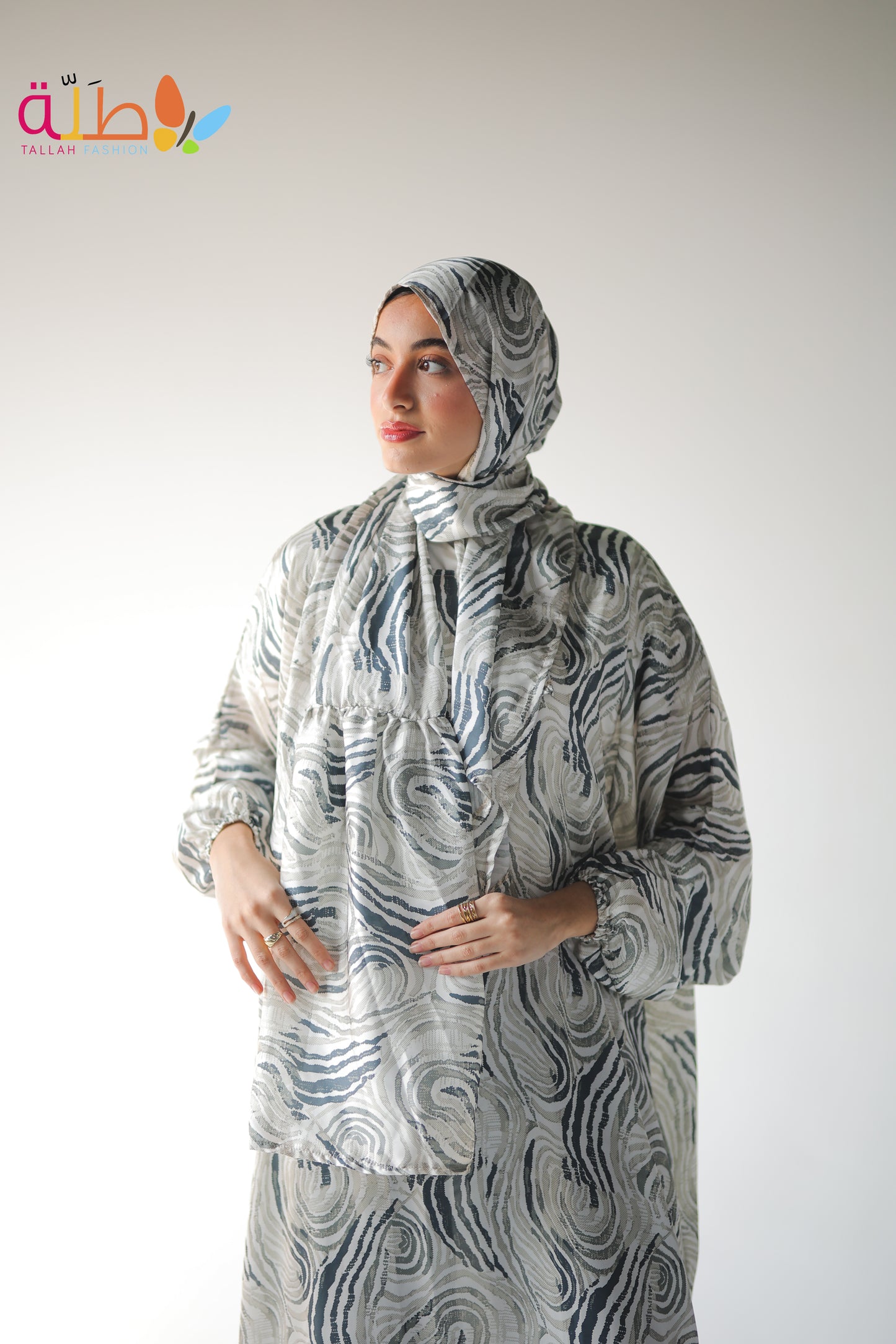 Isdal Satin - waves