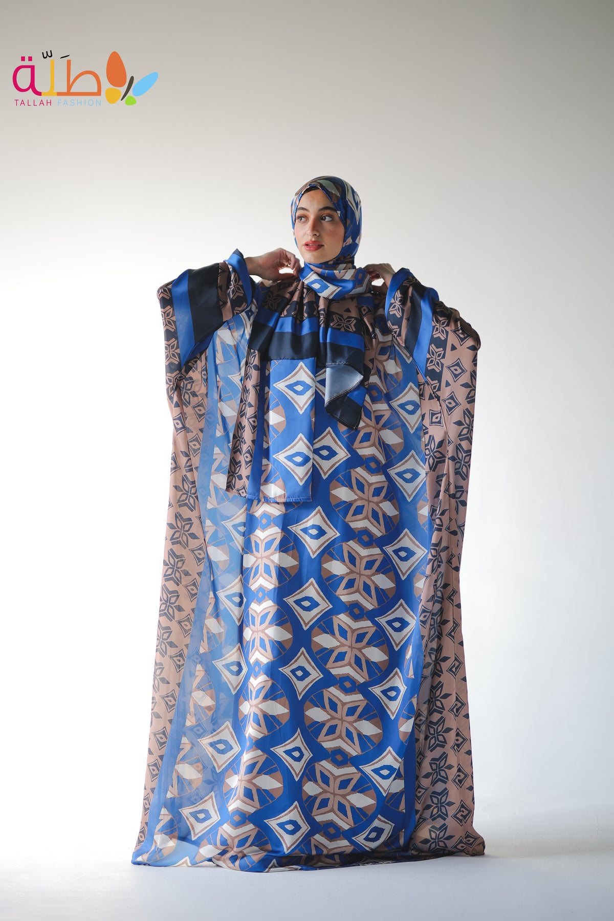 Malhafa Satin - blue & brown pattern