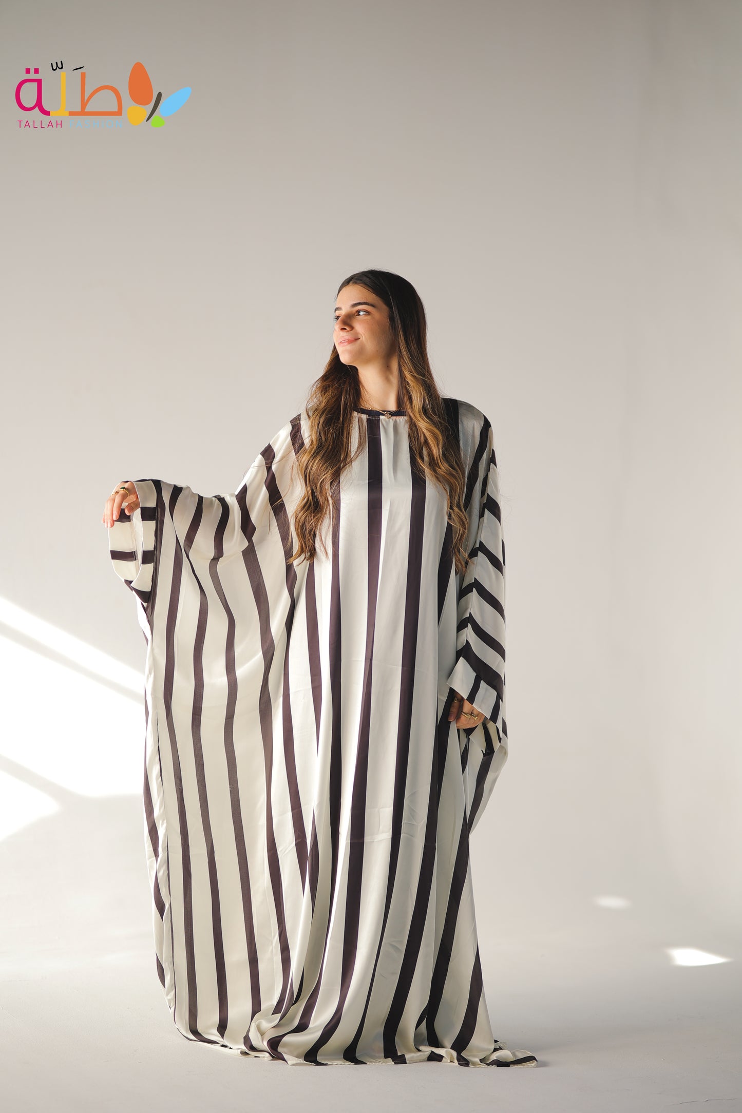 Malhafa Satin - off white & black