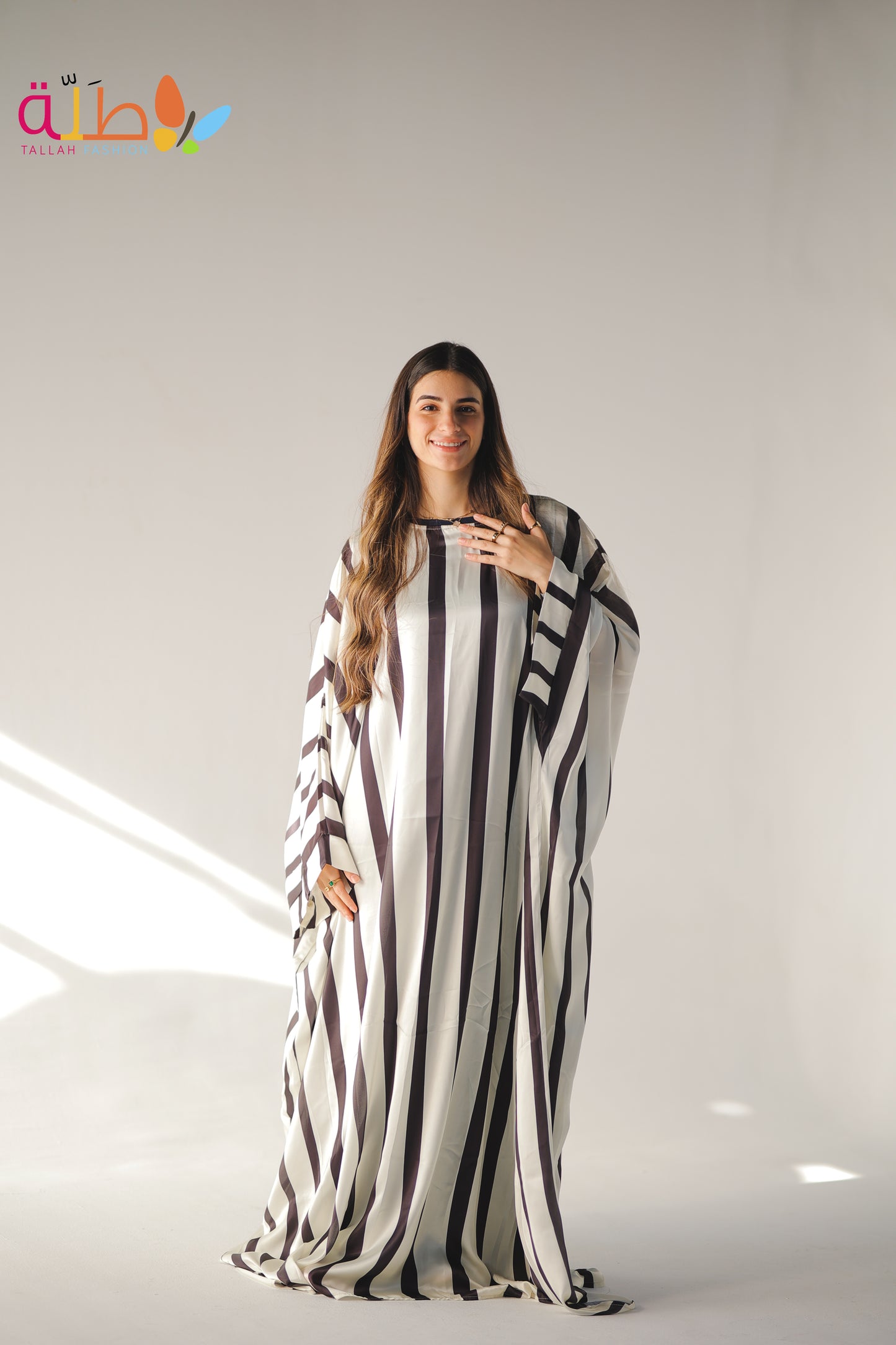 Malhafa Satin - off white & black