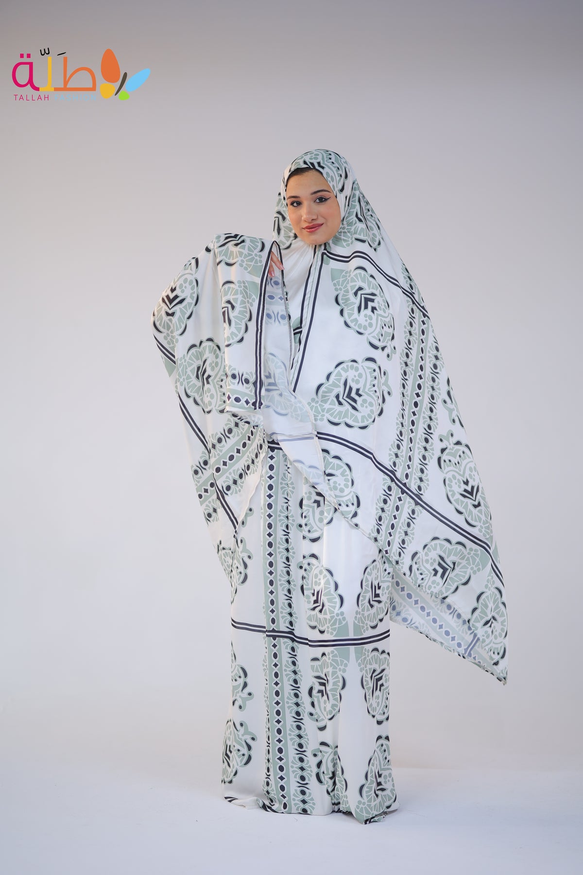 khamaar wajibih satin- white