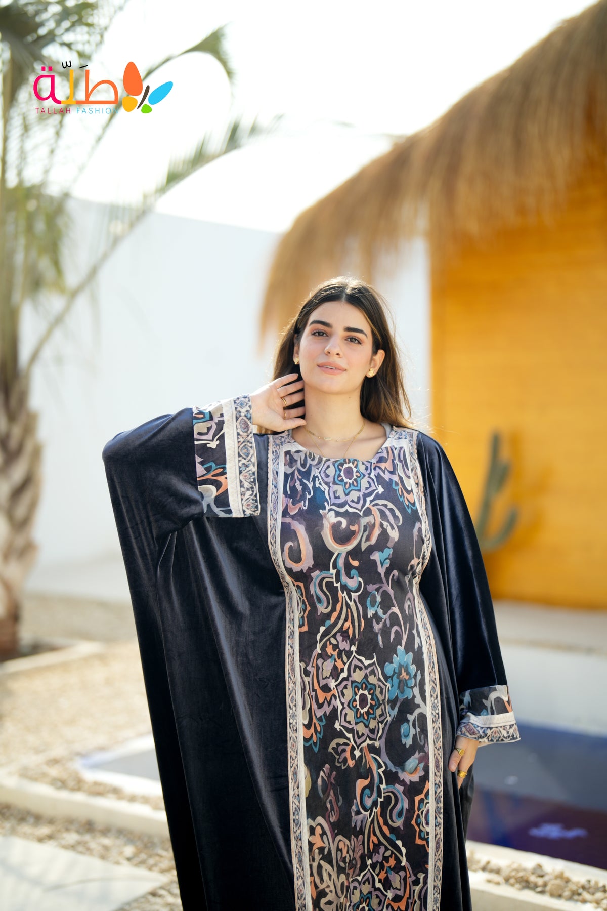 Malhafa - Dark grey center design