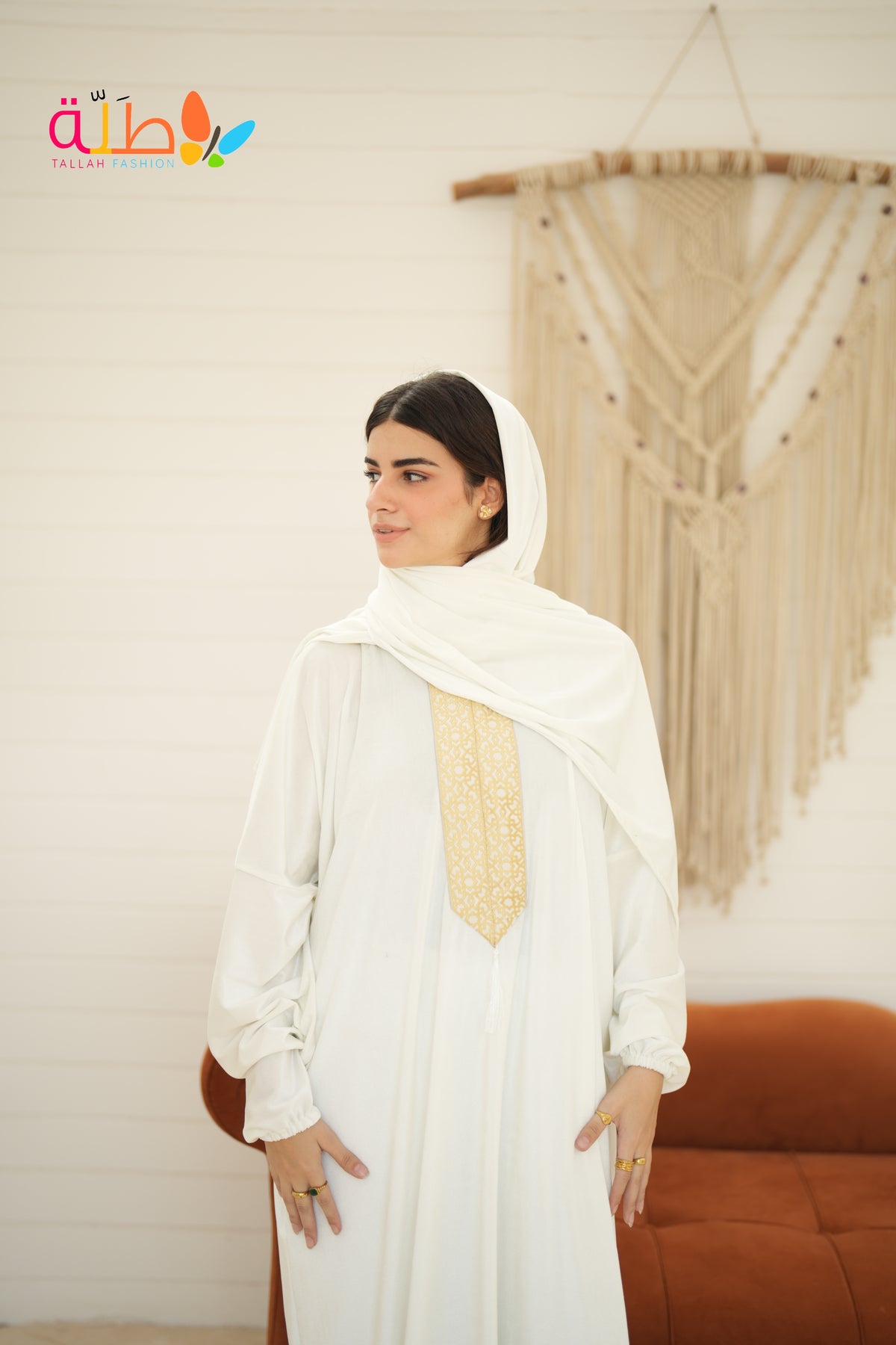 Isdal — Velvet — Cream, gold embroidered front