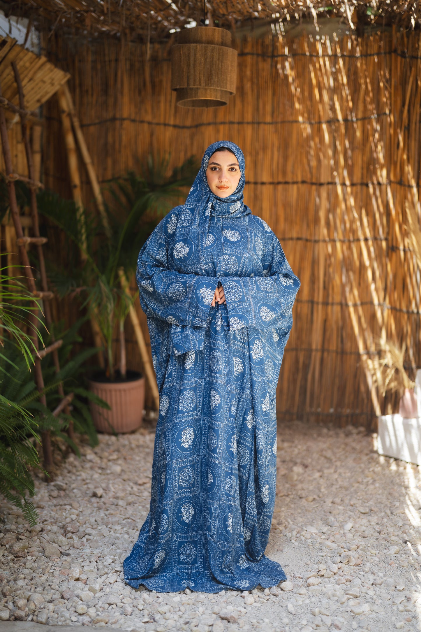 Isdal viscose - bright blue