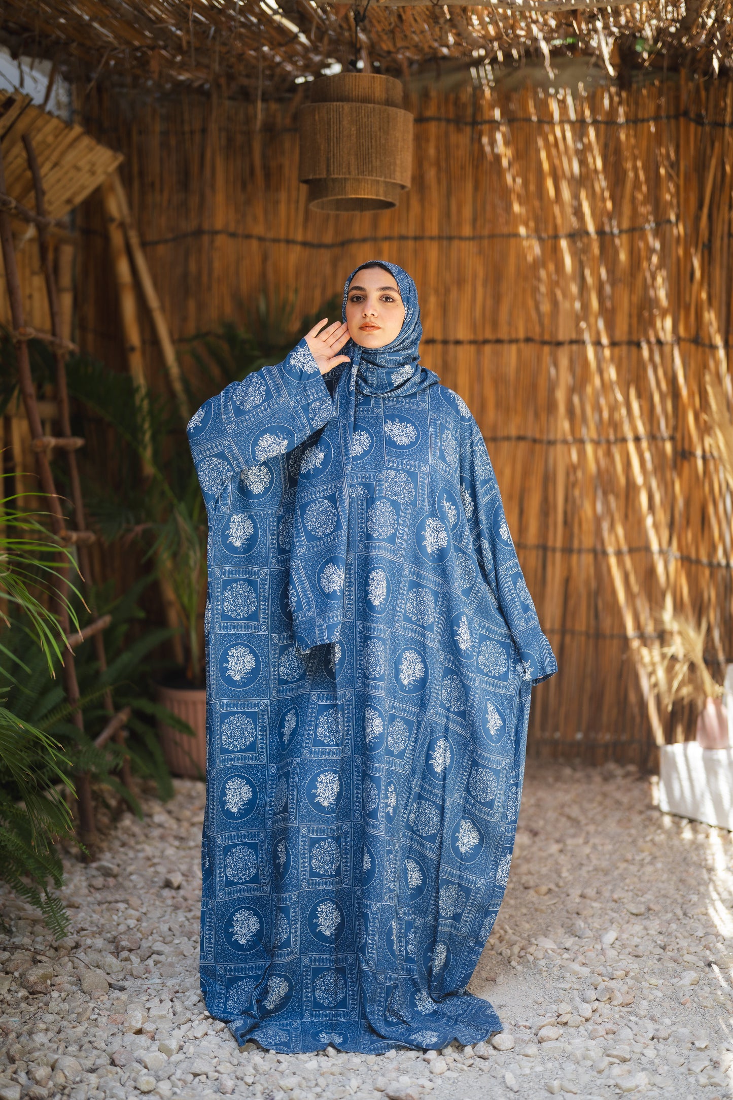 Isdal viscose - bright blue