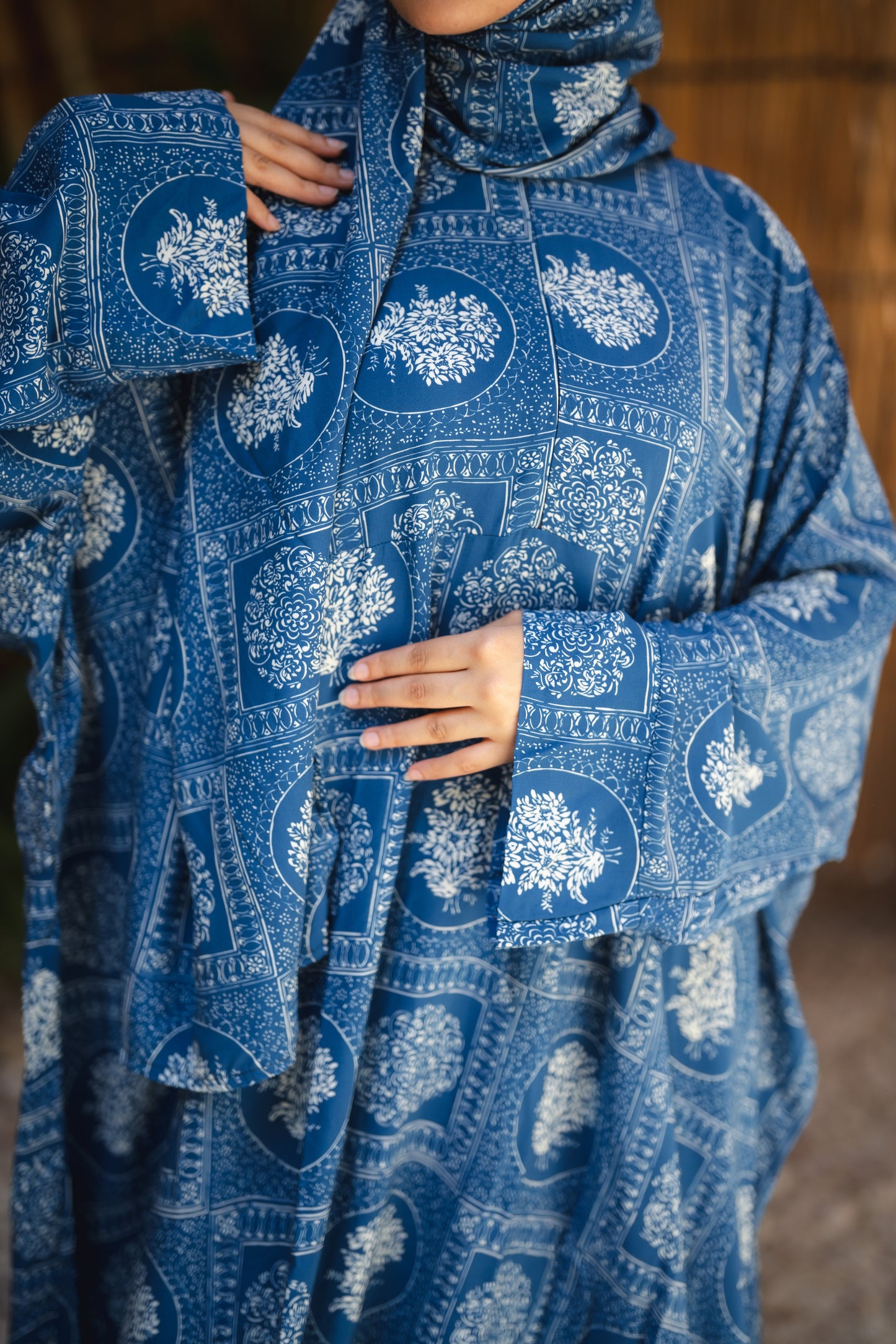 Isdal viscose - bright blue