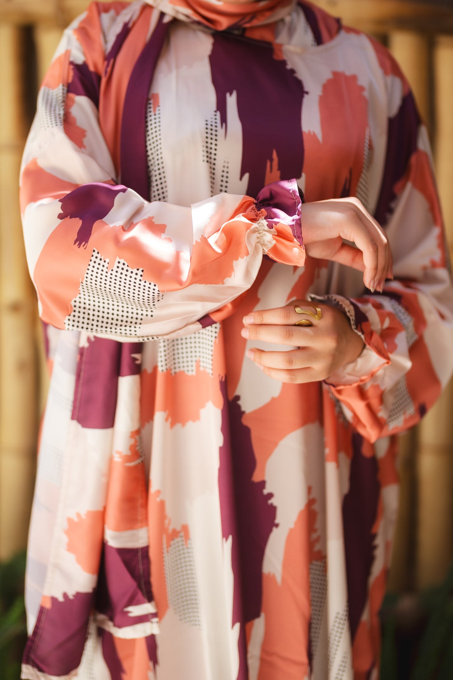 Isdal satin - orange and purple