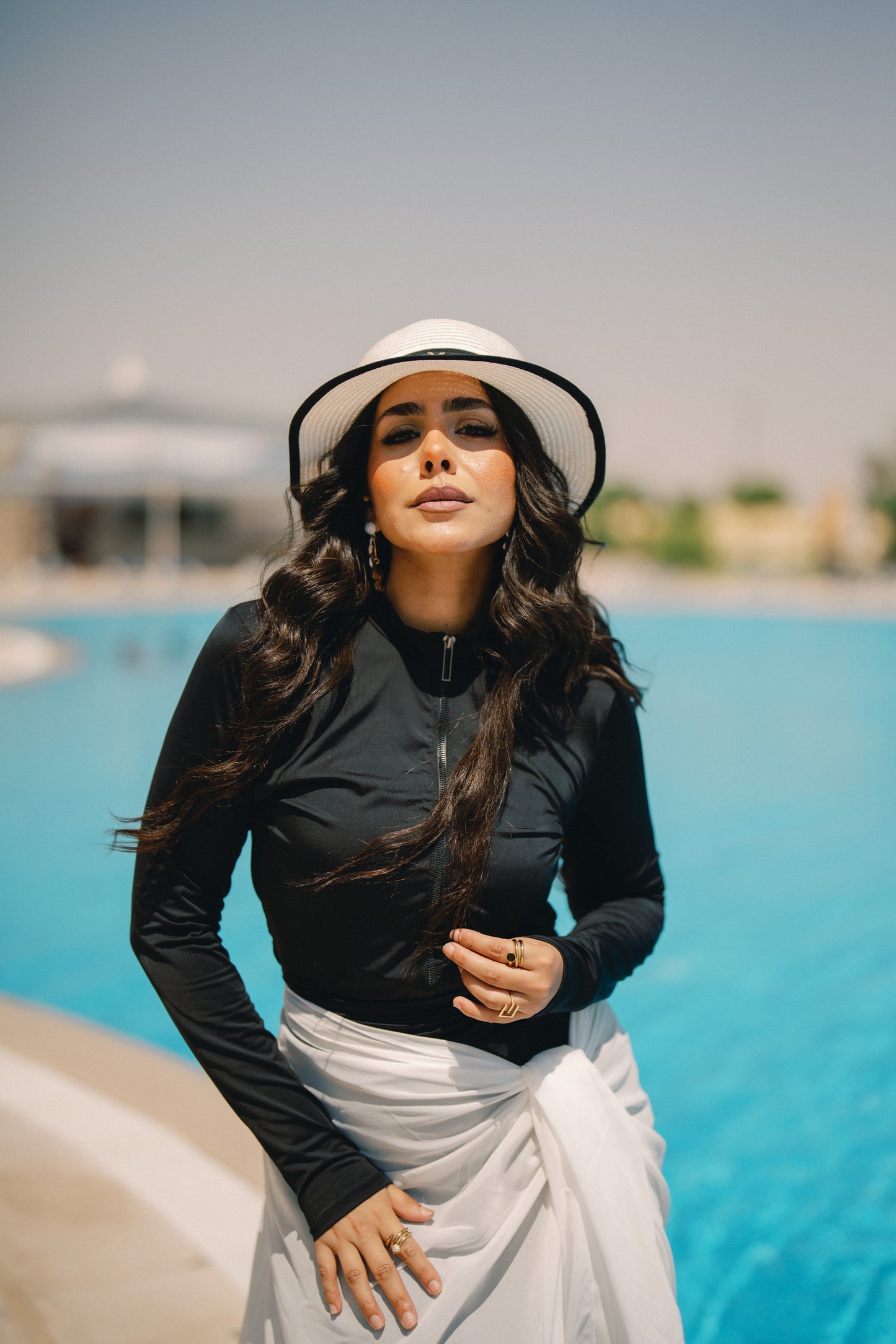 Burkini - black & white skirt