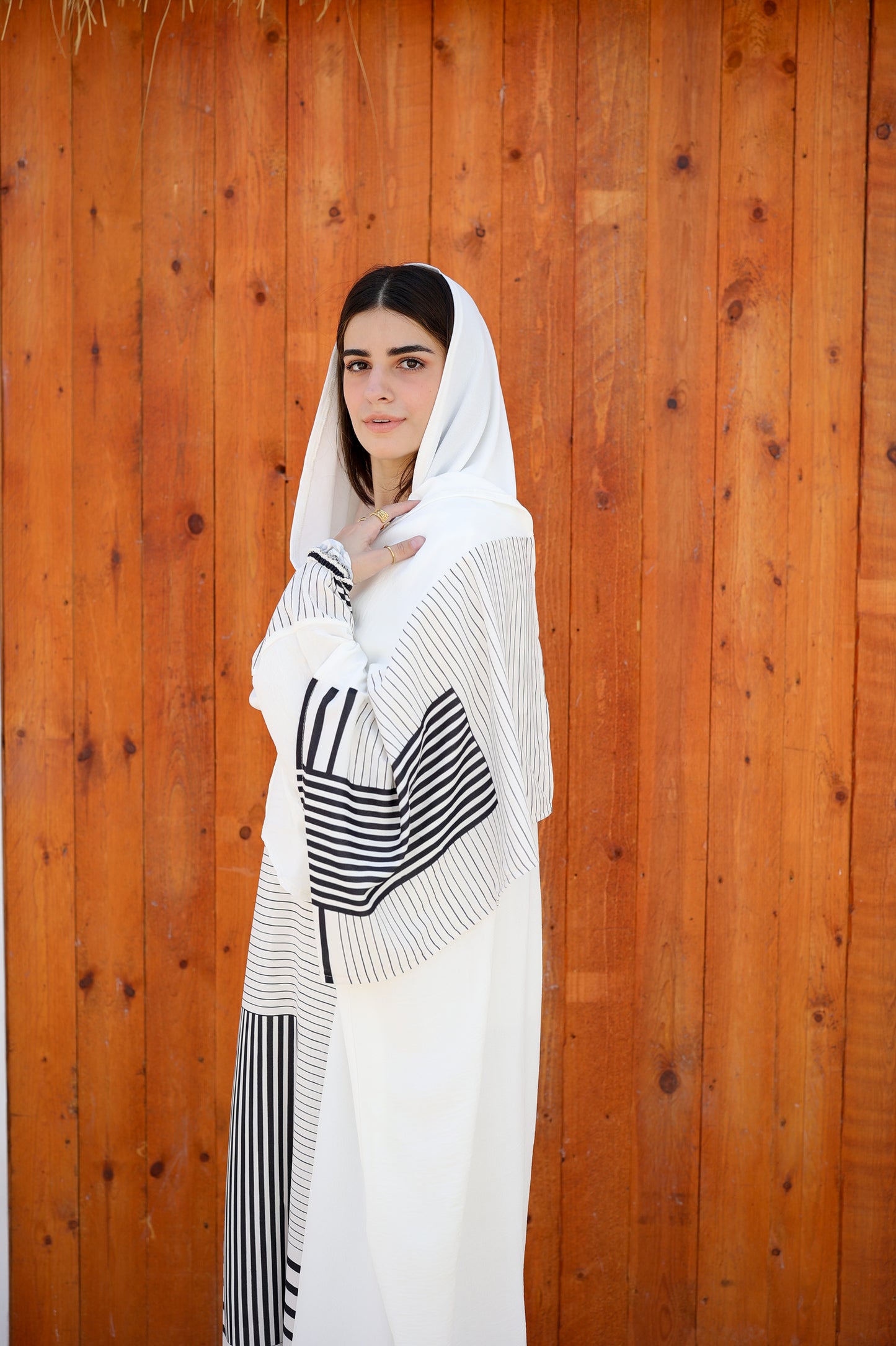 CY Malhfa - white & black pattern