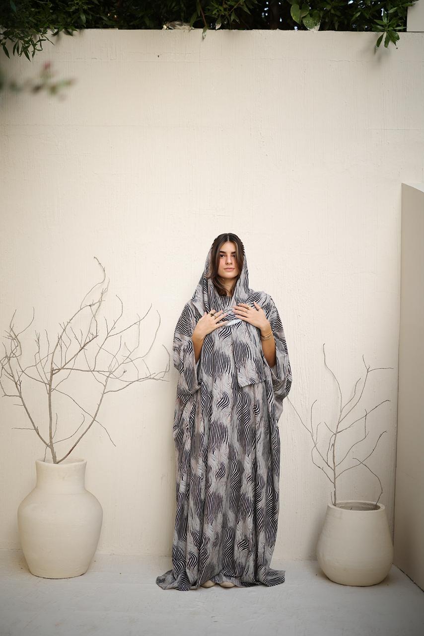 Malhafa soft - grey squiggles