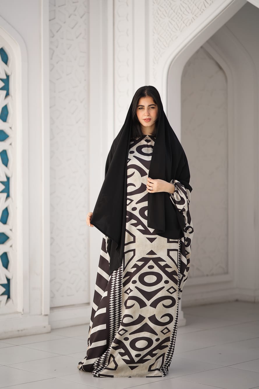 malhafa - cream & black