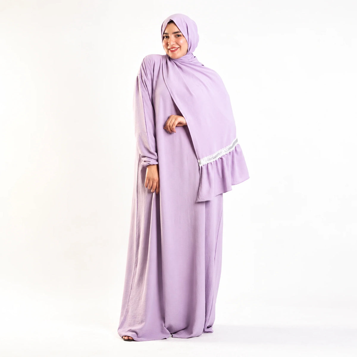 Model wearing Tallah's lilac CY Isdal with lace trim, gallery photo 1