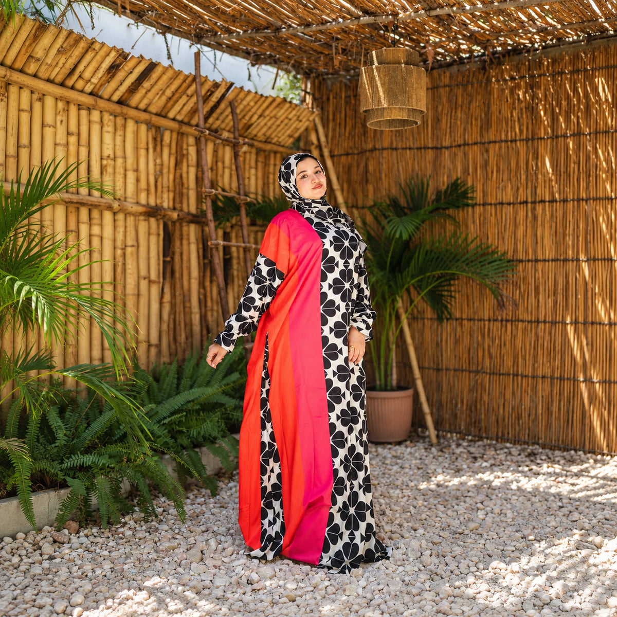 Isdal in Soft Mabrad in Black & cream, floral print with red panel with matching veil, gallery view 2.