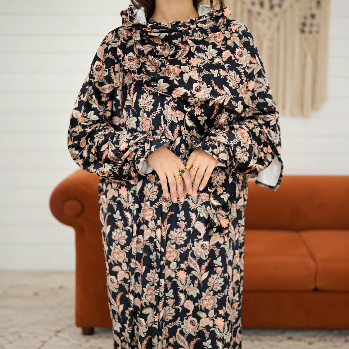 Tallah Black & cream, floral print Velvet Isdal with matching veil, product view 5.