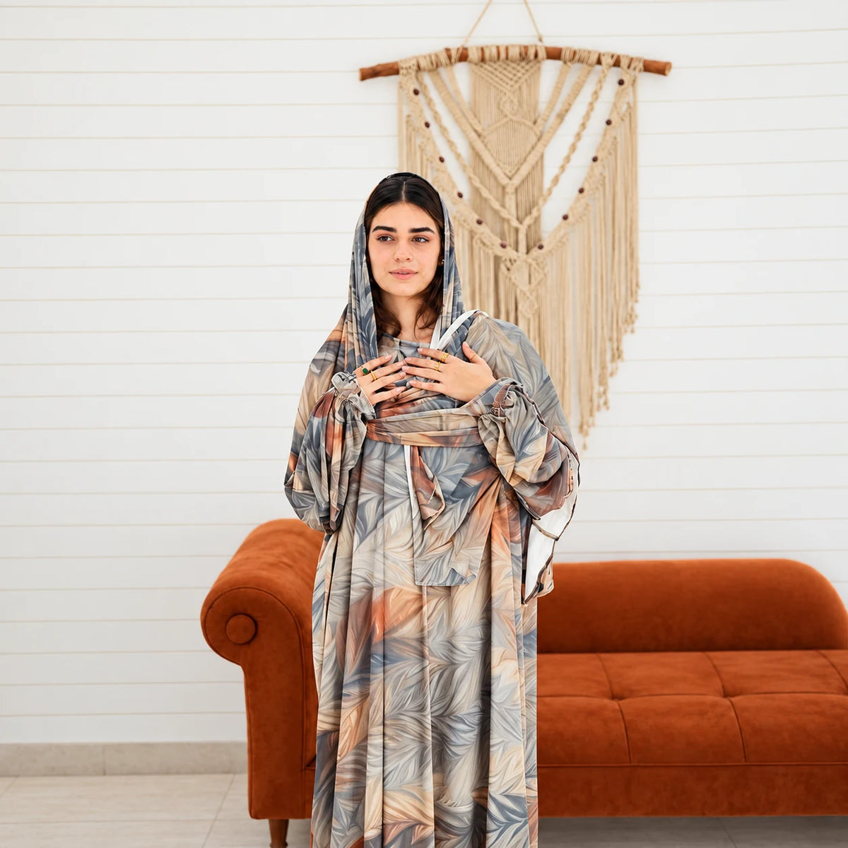 Tallah Isdal — Velvet — Grey & beige, leaf print, gallery photo 3