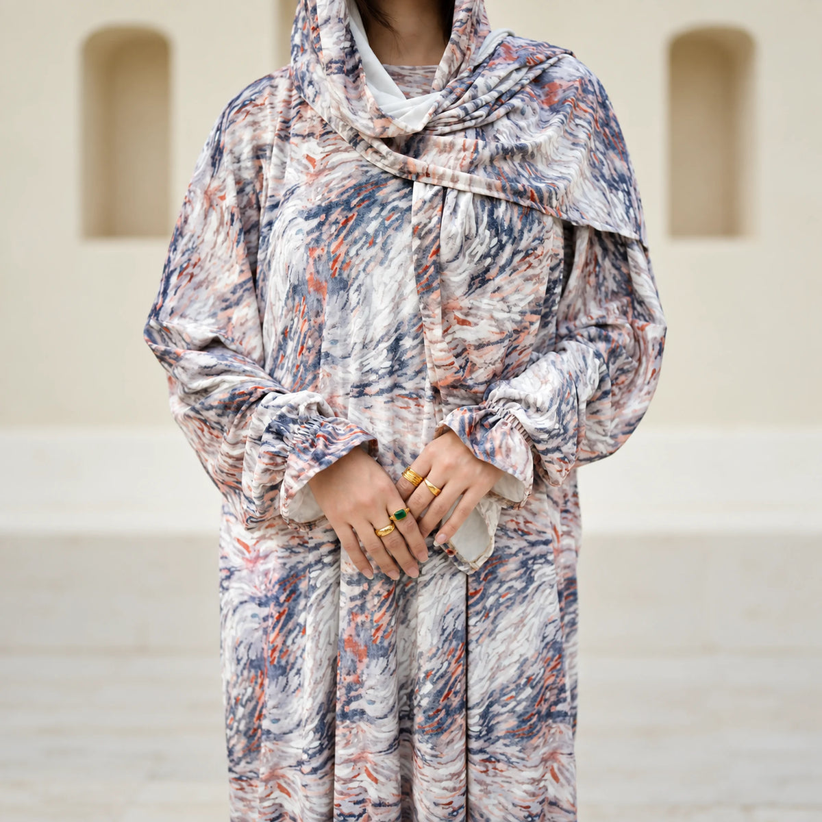 Tallah Grey & cream, swirl print Velvet Isdal with matching veil, product view 2.