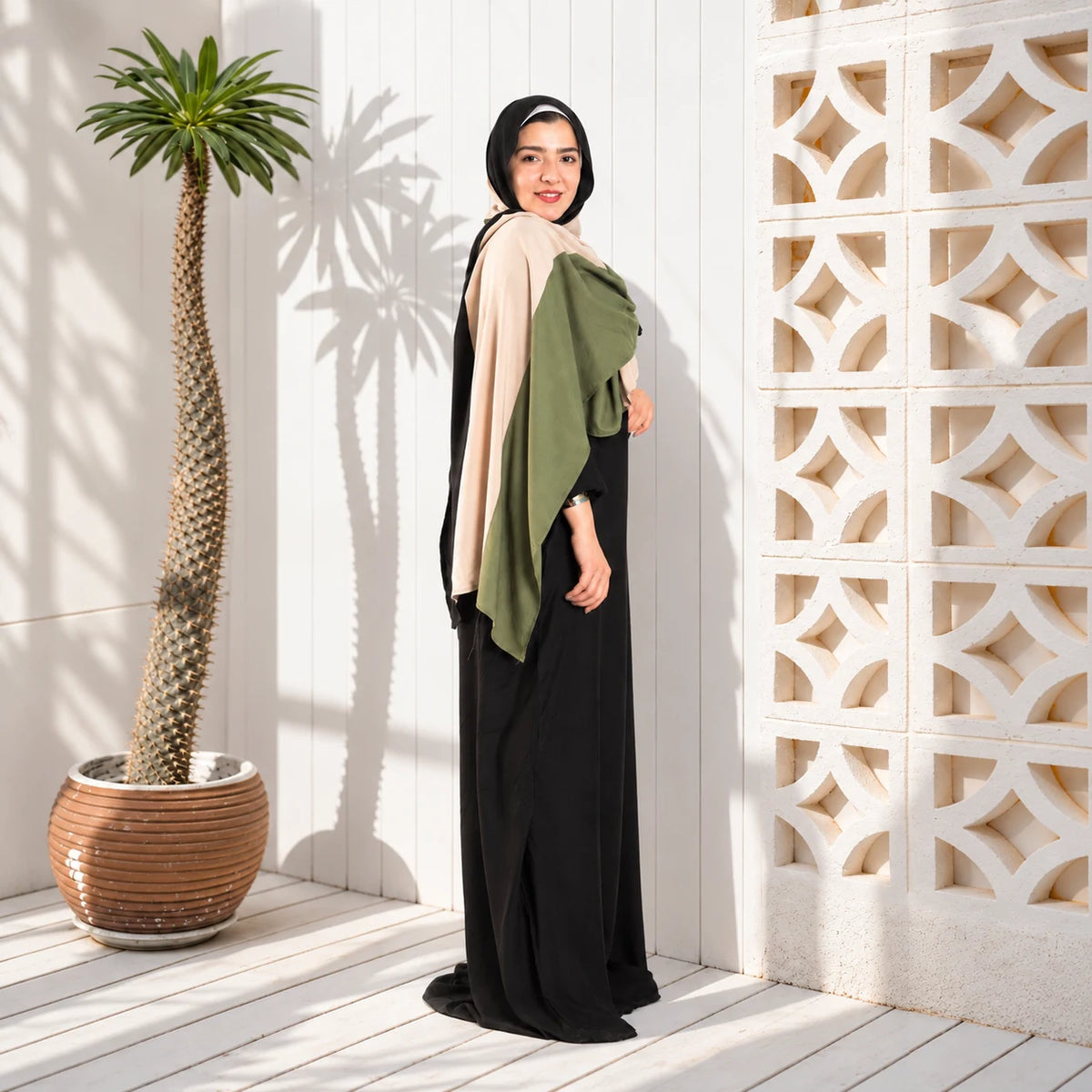 Tallah Isdal — Viscose — Black, olive & beige, colour-block design, gallery photo 3