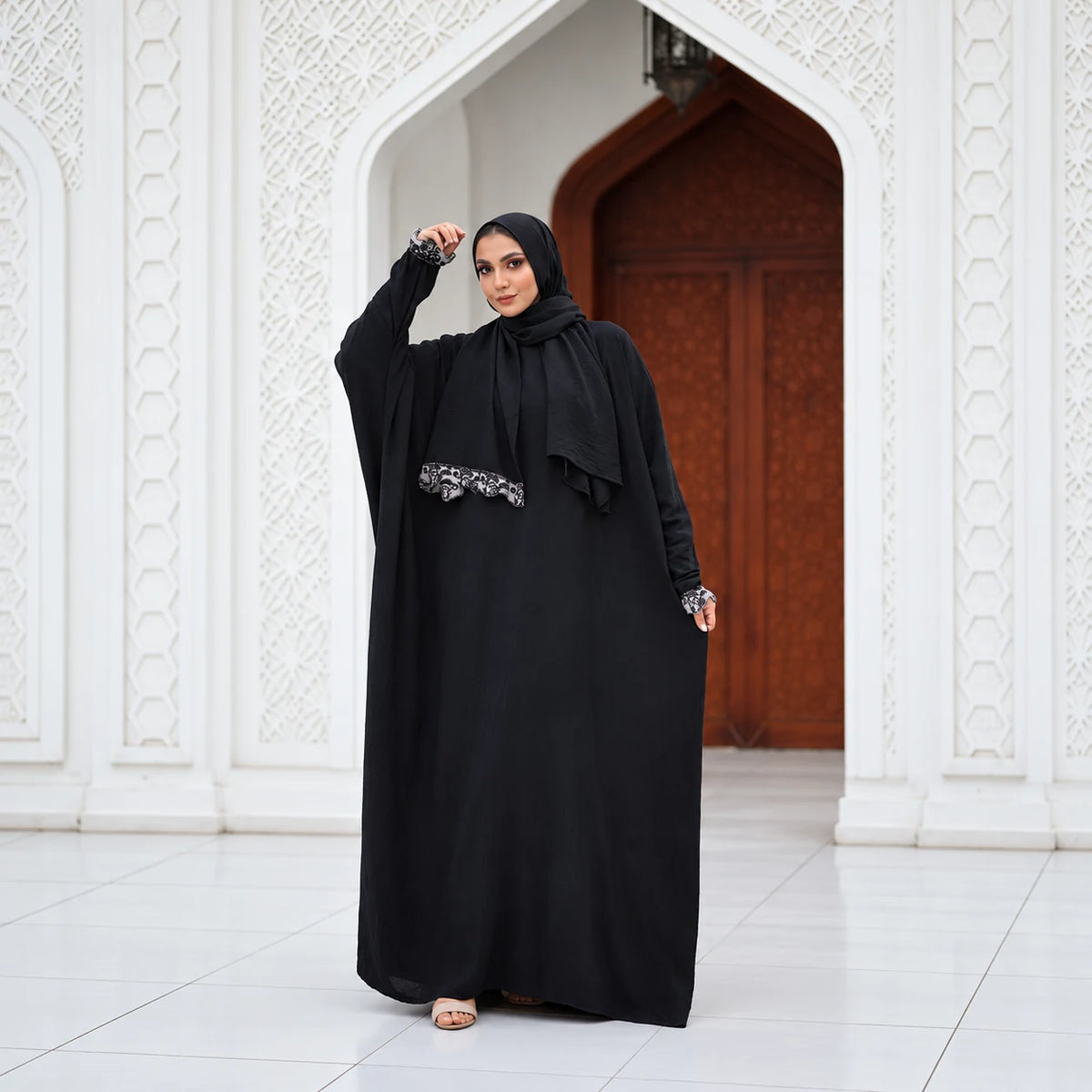 Tallah Malhafa — CY — Black, silver-patterned trim, gallery photo 1