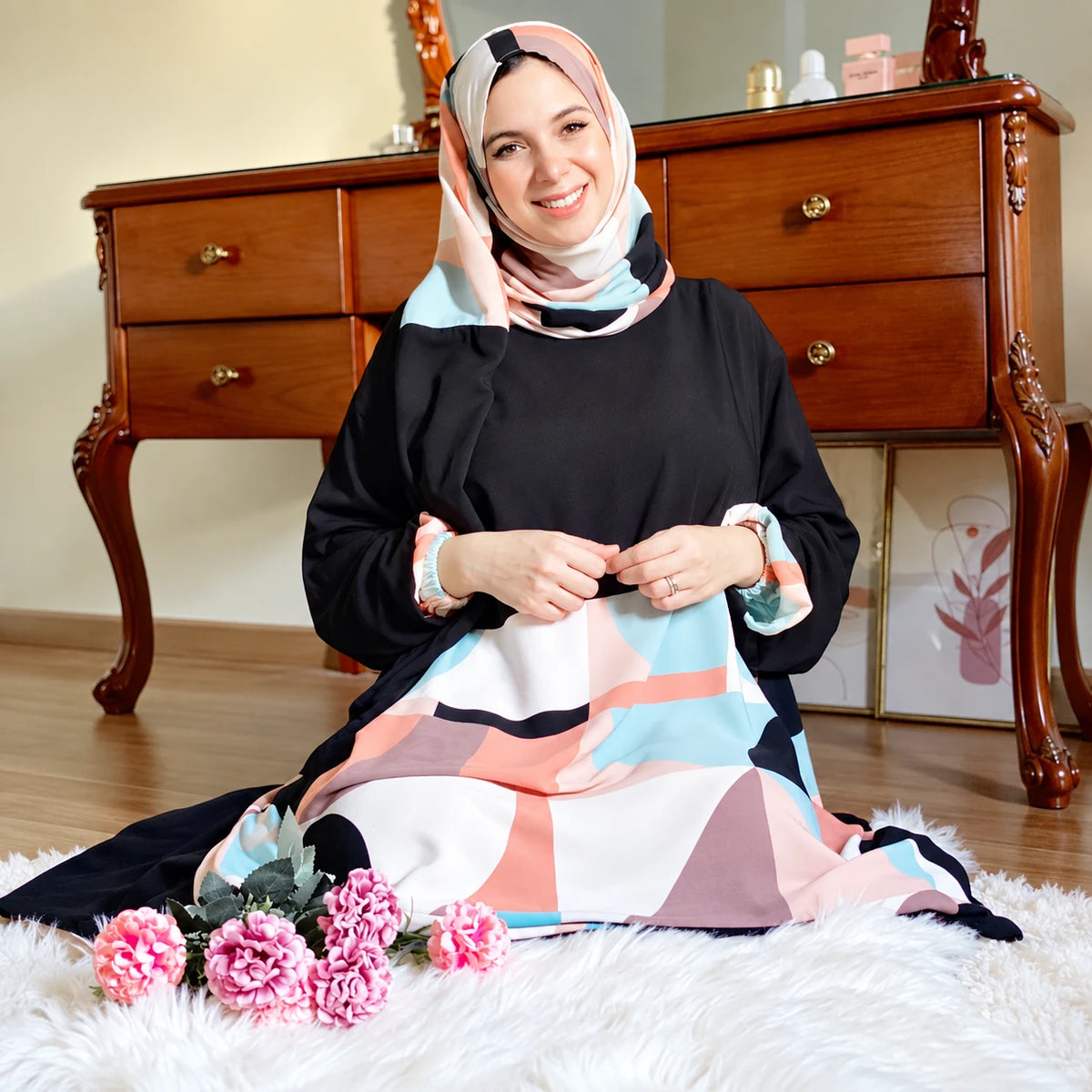 Tallah black and pink abstract-print Mix Soft & Viscose Isdal — enhanced square product photo